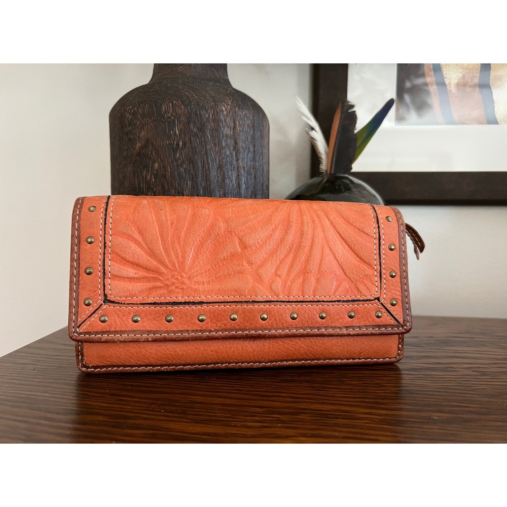 Fossil Leather Trifold Wallet Cognac Tooled Floral Studded Boho Checkbook Wallet